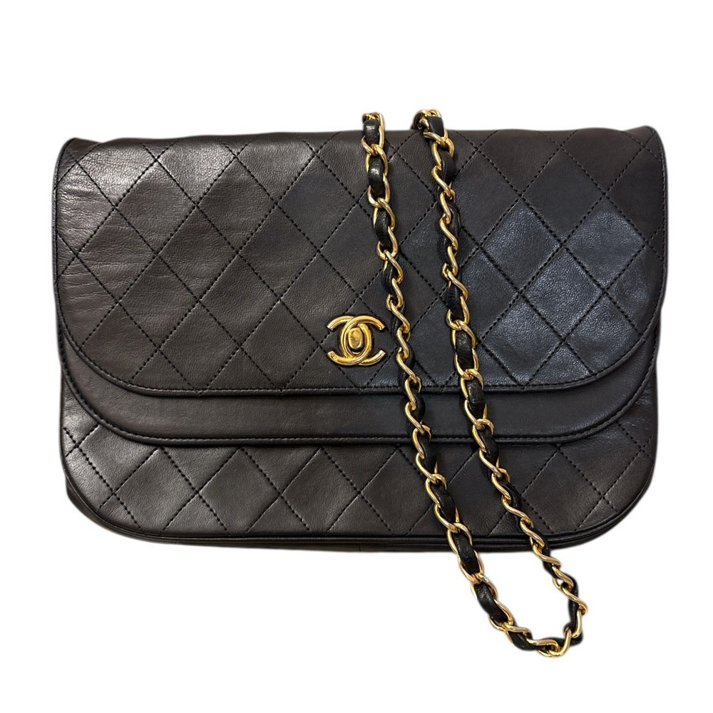 ⭐️Chanel CC Logo Double Moon Flap, Quilted Lambskin, Chain Shoulder Bag⭐️